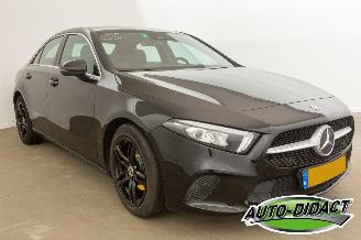 Mercedes A-klasse 180 Automaat Digi Dash MOTORSCHADE Business Solution Luxury picture 2
