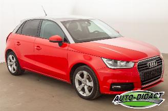 Audi A1 1.0 Ambition Airco Stoelverwarming picture 2