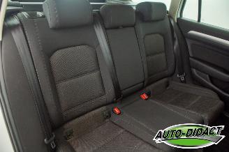Volkswagen Passat 1.6 TDI Automaat Clima Navi Comfortline Business picture 22