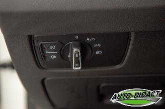 Volkswagen Passat 1.6 TDI Automaat Clima Navi Comfortline Business picture 14