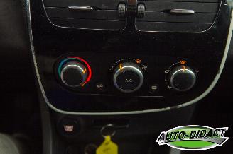 Renault Clio 0.9 TCe Airco picture 8