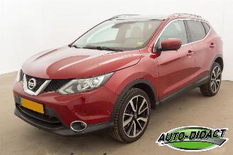 skadebil auto Nissan Qashqai 1.2 Automaat Camera Navi Pano Tekna 2016/3