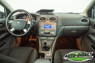 Ford Focus 1.6 Clima Navi Titanium picture 20