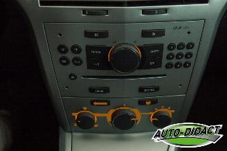 Opel Astra 1.6 Automaat Airco picture 8