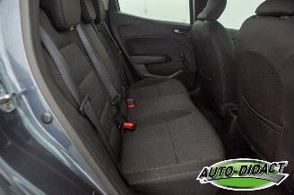 Renault Clio 1.0 TCe 90 Navi Airco Techno picture 24