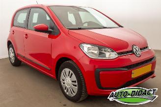 Volkswagen Up! 1.0 BMT move up! Airco picture 2