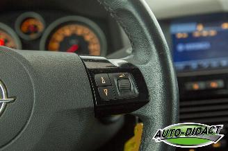 Opel Astra 1.6 Cosmo Navi Stoelverwarming Leder picture 14
