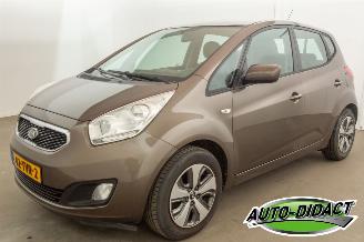 damaged passenger cars Kia Venga 1.4 CVVT Navi Airco Plus Pack 2012/6