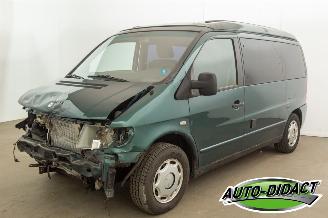 Schade camper Mercedes  Vito 112 CDI Camper Automaat 2002/8