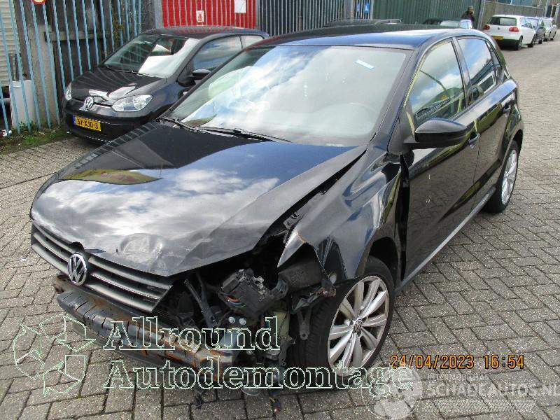 Volkswagen Polo Polo V (6R) Hatchback 1.2 12V BlueMotion Technology (CGPA(Euro 5)) [51=
kW]  (06-2009/03-2014)