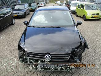 Volkswagen Polo Polo V (6R) Hatchback 1.2 12V BlueMotion Technology (CGPA(Euro 5)) [51=
kW]  (06-2009/03-2014) picture 7