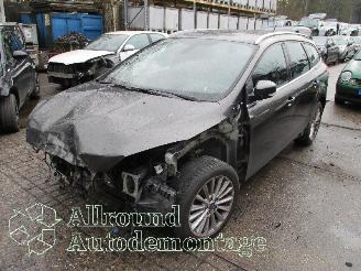 Vrakbiler auto Ford Focus Focus 3 Wagon Combi 1.0 Ti-VCT EcoBoost 12V 125 (M1DD) [92kW]  (02-201=
2/05-2018) 2015/0