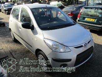 Hyundai I-10 i10 (F5) Hatchback 1.1i 12V (G4HG) [49kW]  (01-2008/12-2013) picture 2