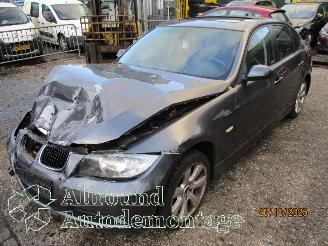 Dezmembrări autoturisme BMW 3-serie 3 serie (E90) Sedan 320i 16V (N46-B20B) [110kW]  (12-2004/08-2007) 2006
