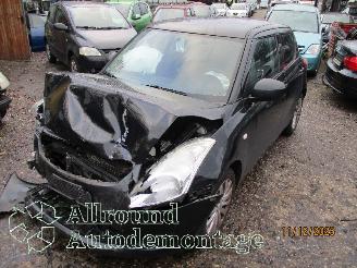Uttjänta bilar auto Suzuki Swift Swift (ZA/ZC/ZD) Hatchback 1.2 16V (K12B) [69kW]  (10-2010/04-2017) 2012
