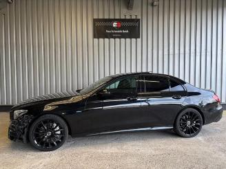 Voiture accidenté Mercedes E-klasse 350  Hybrid AMG-Lin Pano / Softclos / VOLL 2018/6
