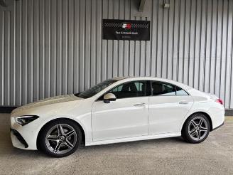 krockskadad bil auto Mercedes Cla-klasse 180 Lim. AMG-Line LED / R-Kamera 2024/12