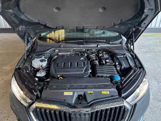 Skoda Octavia 2.0 TDI DSG Combi Style Head-Up picture 15