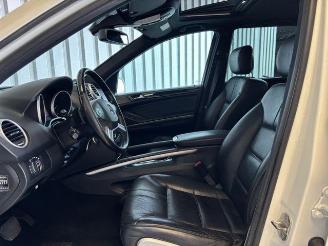 Mercedes ML 450 CDI V8 Schiebedach / Luft picture 11