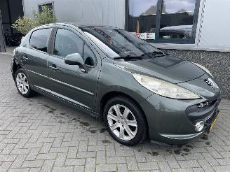 Damaged car Peugeot 207 1.6 VTi XS Pack 2008/7