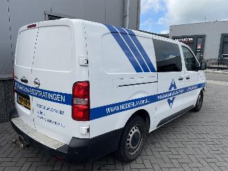 Opel Vivaro 2.0 CDTI L3H1 DC Edition picture 18