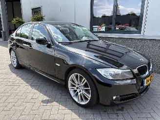 Unfallwagen BMW 3-serie 318i Business Line 2010/3
