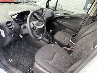 Ford Transit Courier Van 1.5 TDCI Trend Duratorq picture 25