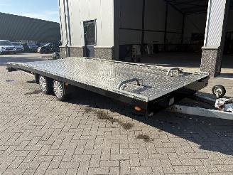 -  Hollee 55  3500kg autoambulance picture 1