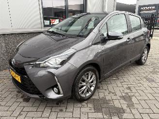 Toyota Yaris 1.5 Hybrid Design picture 3