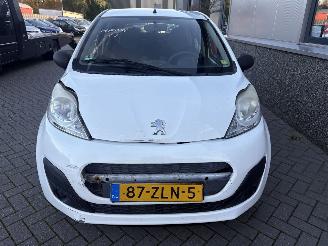 Peugeot 107 1.0 12V 5drs picture 23