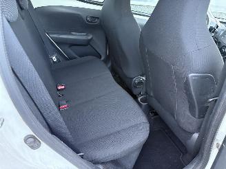 Toyota Aygo 1.0 VVT-i 5drs picture 13