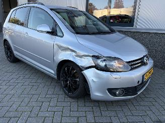 damaged passenger cars Volkswagen Golf plus 1.4 TSI 90kw Trendline 2009/5