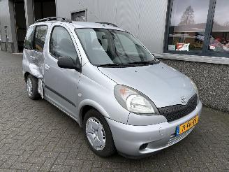 Toyota Yaris-verso 1.3 16V VVT-i Luna Automaat picture 23