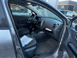 Renault Captur 0.9 TCe Dynamique picture 3