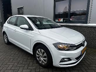 Voiture accidenté Volkswagen Polo 1.0TSI 70kw Comfortline Business 2020/9