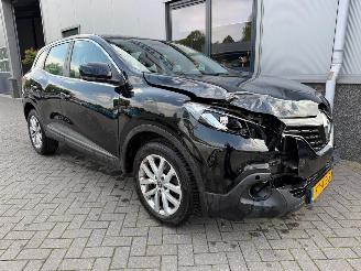 krockskadad bil auto Renault Kadjar 1.2 TCe Zen 2016/2