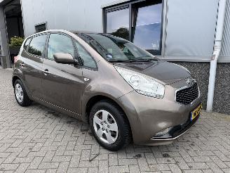 krockskadad bil auto Kia Venga 1.6 CVVT DynamicLine 2015/12