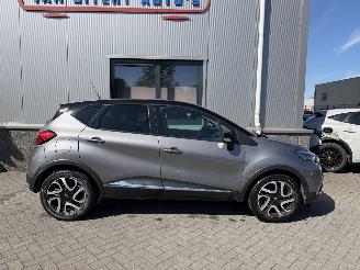 Renault Captur 1.2 TCe Dynamique picture 2