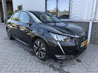 skadebil auto Peugeot 208 1.2 PureTech GT 2020/12