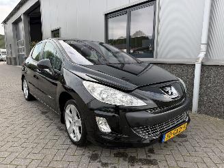 Vaurioauto  passenger cars Peugeot 308 1.6 VTi XT 2008/7