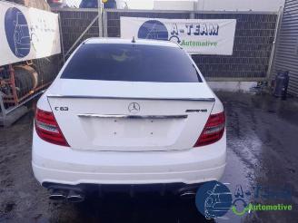 Vrakbiler auto Mercedes C-klasse C (W204), Sedan, 2007 / 2014 1.8 C-200 CGI 16V 2012/12