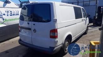 Vrakbiler auto Volkswagen Transporter Transporter/Caravelle T5, Bus, 2003 / 2015 2.0 TDI DRF 2013/10