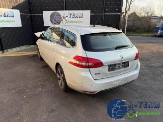 Peugeot 308 308 SW (L4/L9/LC/LJ/LR), Combi 5-drs, 2014 / 2021 1.2 12V e-THP PureTech 130 picture 3