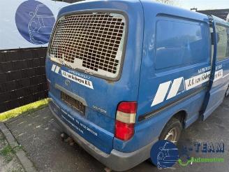 Toyota Hi-Ace  picture 8