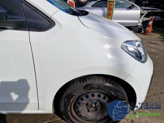 Volkswagen Up! Up! (121), Hatchback, 2011 1.0 12V 60 picture 17