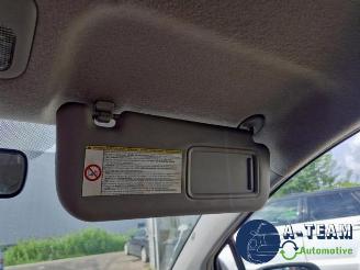 Toyota Yaris Yaris II (P9), Hatchback, 2005 / 2014 1.3 16V VVT-i picture 33