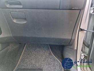 Toyota Yaris Yaris II (P9), Hatchback, 2005 / 2014 1.3 16V VVT-i picture 27