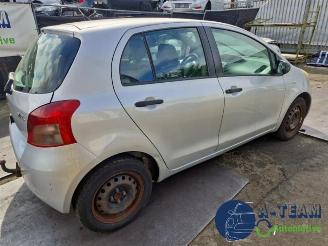Toyota Yaris Yaris II (P9), Hatchback, 2005 / 2014 1.3 16V VVT-i picture 14