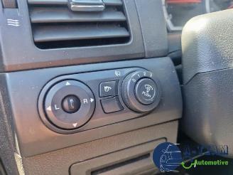 Chevrolet Captiva Captiva (C100), SUV, 2006 / 2011 2.4 16V 4x2 picture 29