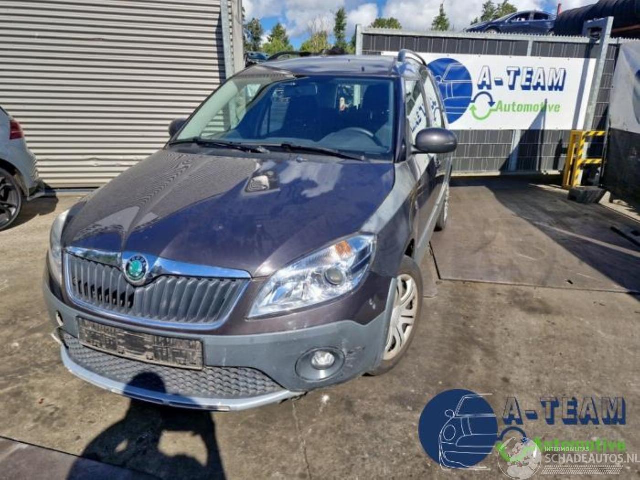 Skoda Roomster Roomster (5J), MPV, 2006 / 2015 1.2 TSI